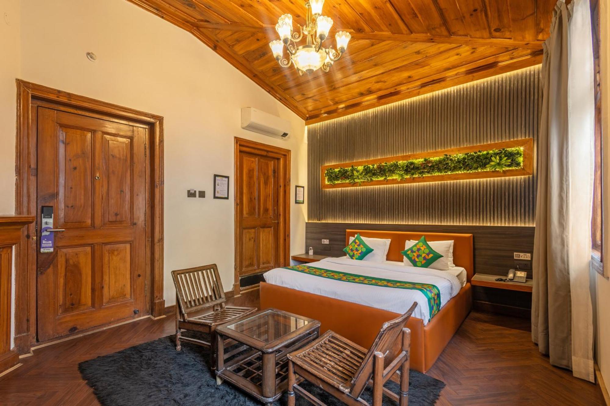Treebo Premium Torrentium - A Heritage Hotel Shimla Exteriör bild