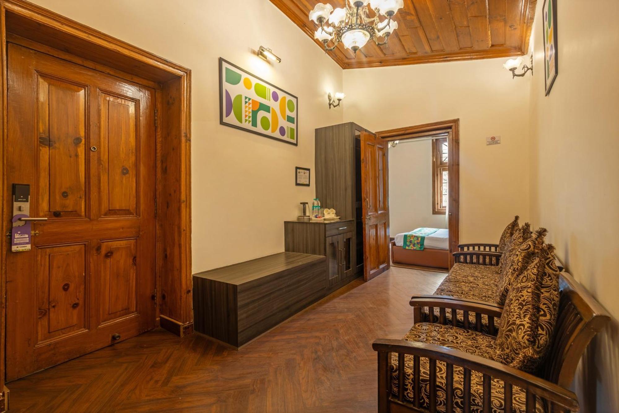 Treebo Premium Torrentium - A Heritage Hotel Shimla Exteriör bild